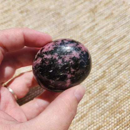 Rhodonite Palm Stone